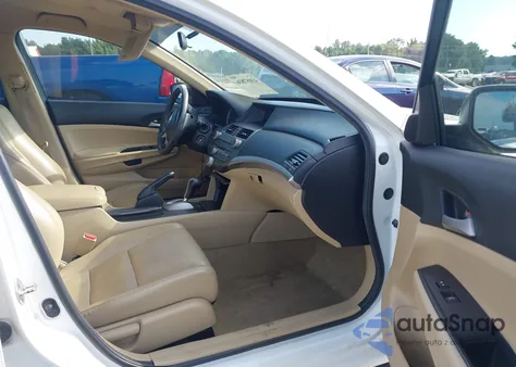 2012 Honda Accord 2.4 Se из США, поврежденный, VIN 1HGCP2F61CA202863